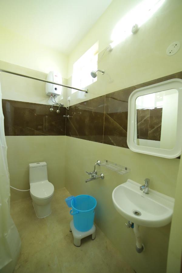 טירופאטי Taj Homes Stay מראה חיצוני תמונה